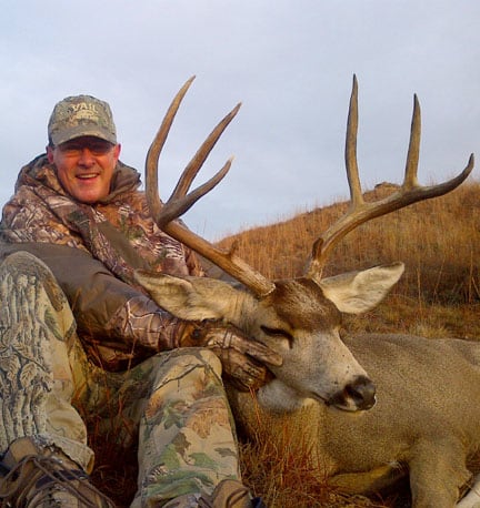 All American Outfitter: Mule Deer Hunts
