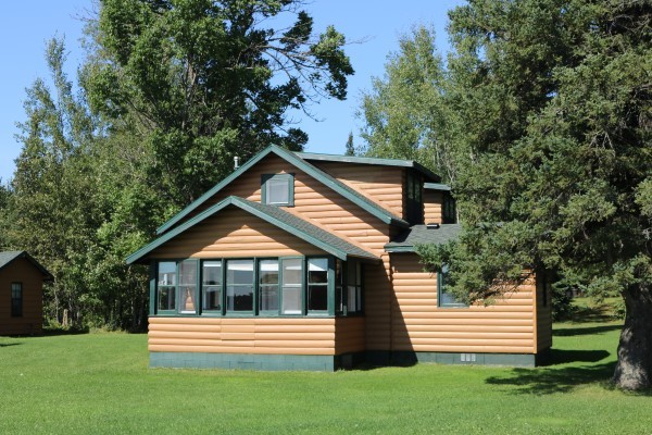 Everett Bay Lodge On Lake Vermilion: Rental Cabin 2
