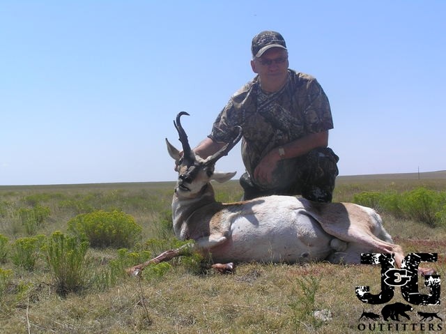 J & G Guides & Outfitters: New Mexico Proghorn Antelope Hunts