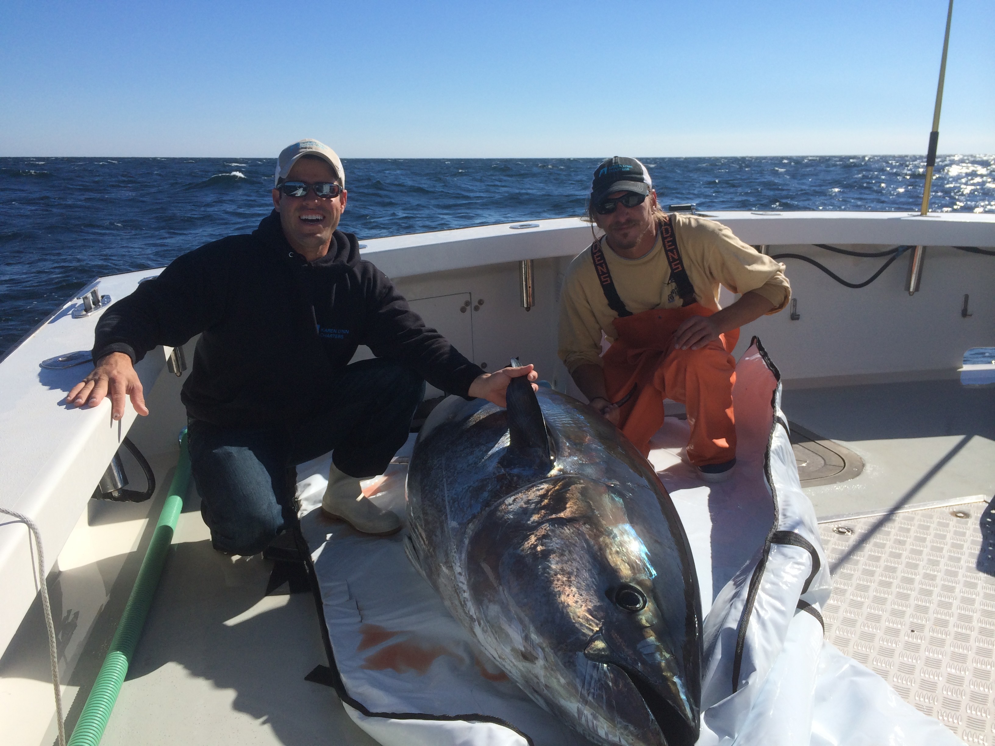 Karen Lynn Charters: Tuna Charter