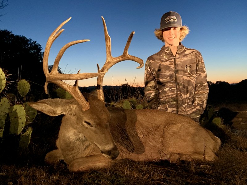 Texas Trophy Whitetails, LLC: Guided Whitetail Deer Hunts